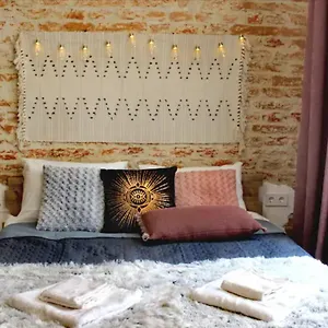 https://dorosh-home.hotelslviv.net